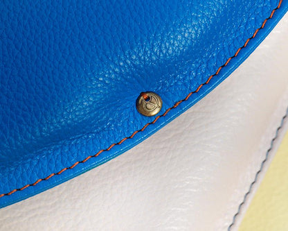 Leather Seat (Cushion) detail 